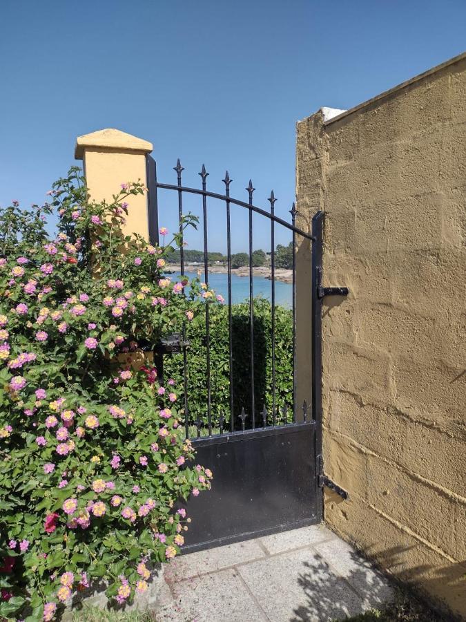 או גרובה Casa Con Jardin En Primera Linea De Playa מראה חיצוני תמונה